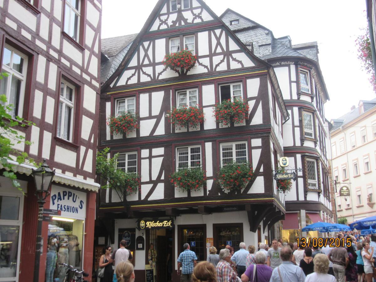 Ferienwohnung "Edeltrud Deluxe Moselblick" Bernkastel-Kues Exteriör bild